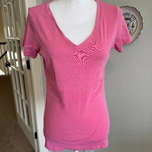 Lilly Pulitzer Solid Pink Pima Cotton Short Sleeve V-Neck Size L